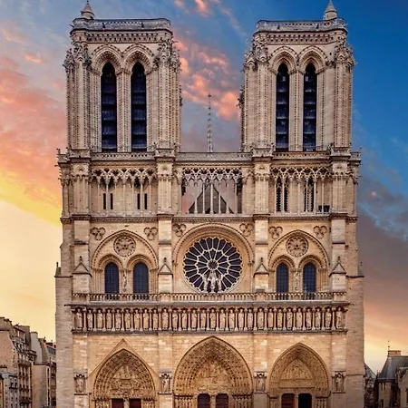 Appartement Le Nid Chromatique, Hyper Centre