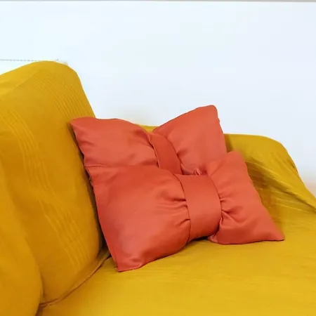 Le Nid Chromatique, Hyper Centre *